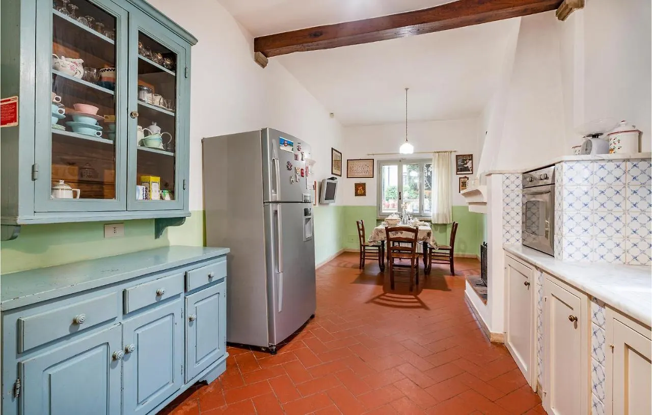 Awesome Home In Camaiore With Kitchen Italia